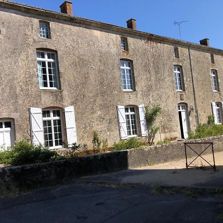 Gite Du Sacre-Coeur - Mauleon- Proche Puy Du Fou Saint-Aubin-de-Baubigne 外观 照片